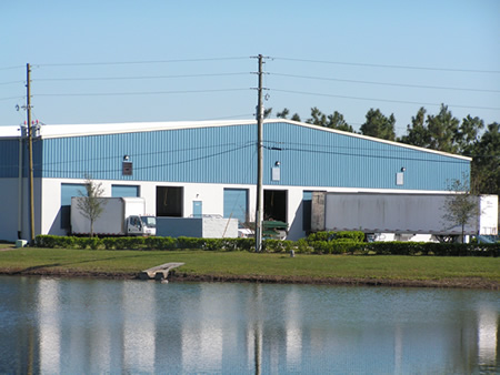 American Centre with Bay Doors