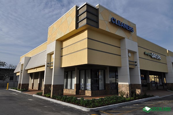 Exterior Corner of Semoran Shopping Center After Renovation